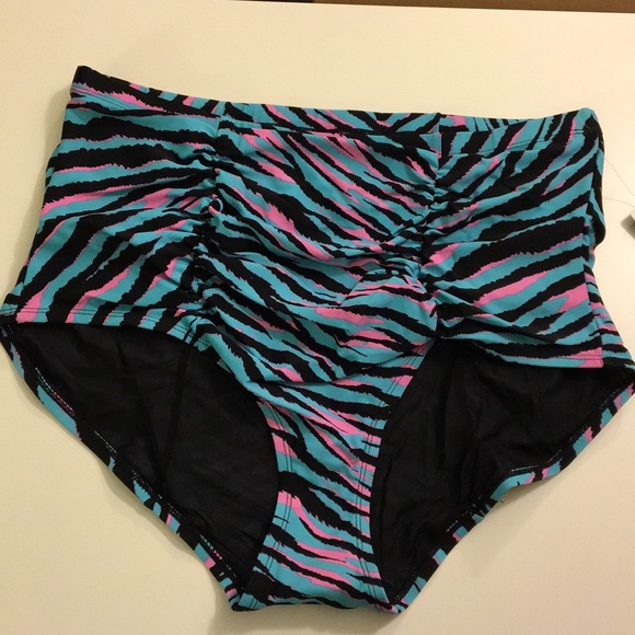 Torrid Zebra print swim bottom size 2